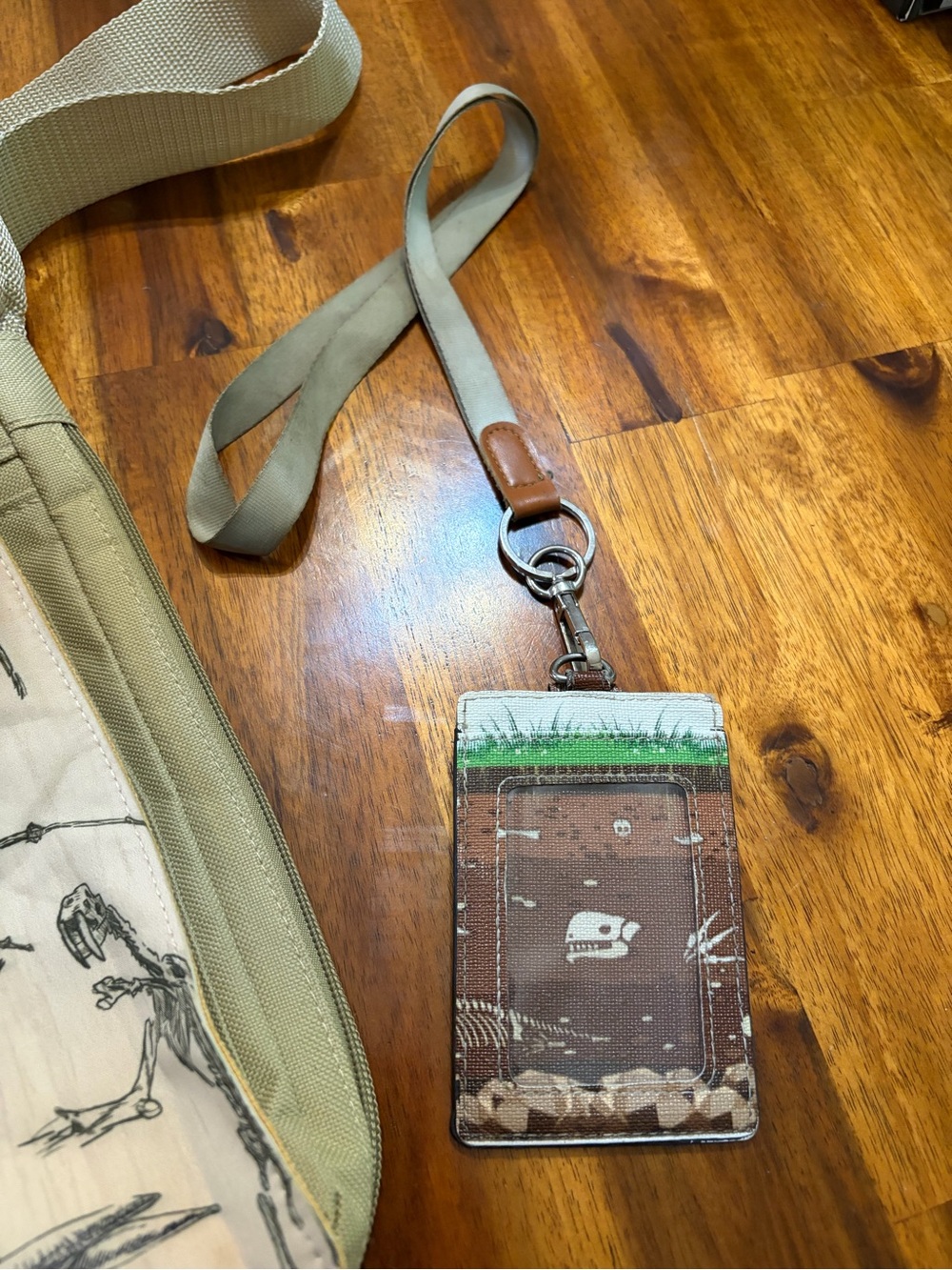 NEW Paleontology Dinosaur Skeleton Canvas Messenger Bag &Matching Fossil Lanyard - Picture 7 of 7